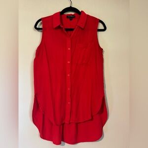 VELVET HEART - Sleeveless Red Button-Down Shirt - size small